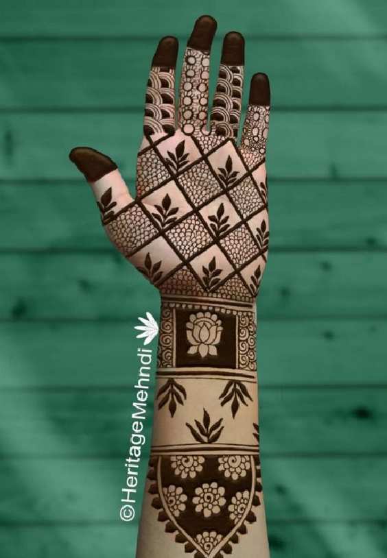 Mehndi design front hand 