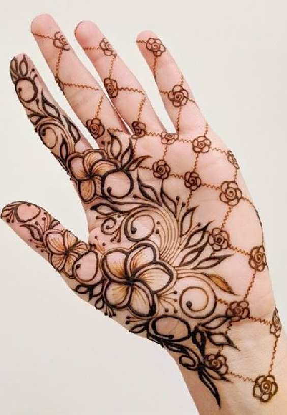 Mehndi design front hand 